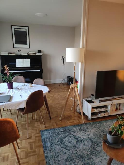 Superbe Appartement Lumineux Avec Vue Imprenable ตูร์ ภายนอก รูปภาพ